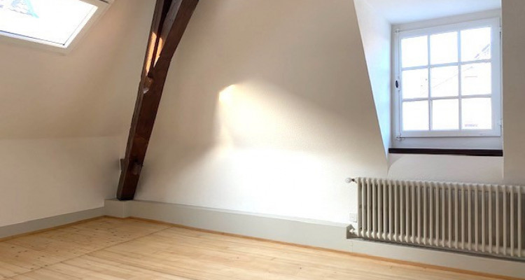 1-bed apartment in center of historic Old Town in Geneva image 1