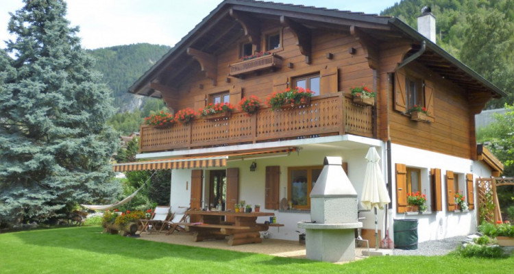 Venez vivre à Grône (Itravers) ! image 1