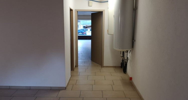 Zentrales grosszügiges Ladenlokal / Gewerbefläche in Balsthal image 7