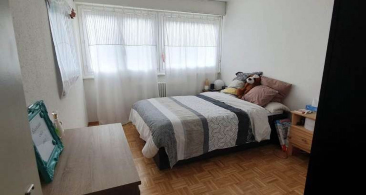 Bel appartement de 3 pièces situé à Perly.  image 2