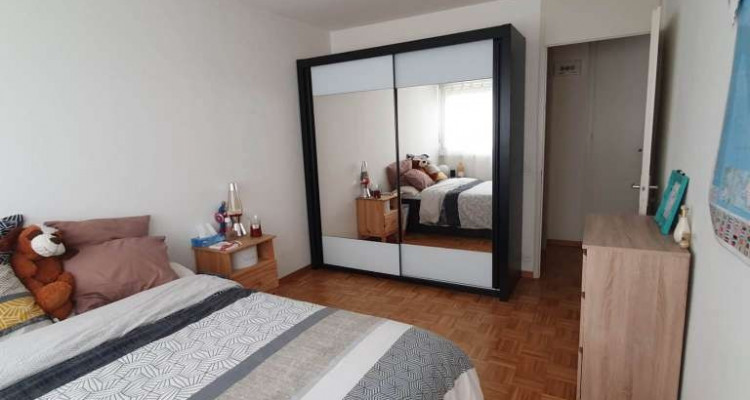 Bel appartement de 3 pièces situé à Perly.  image 3