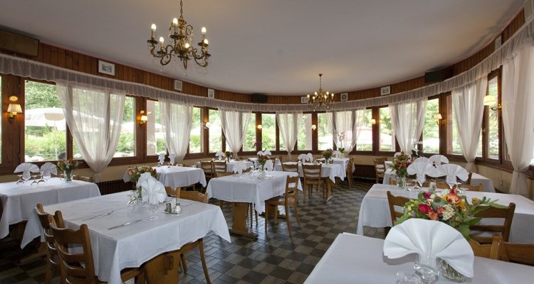 A vendre Manoir hôtel-restaurant dans un lieu privilégié (GE-CH) image 4