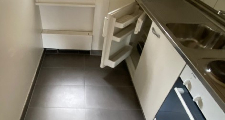 Rue de la Villette 10 à Yverdon - 1 pièce au 3ème étage image 6