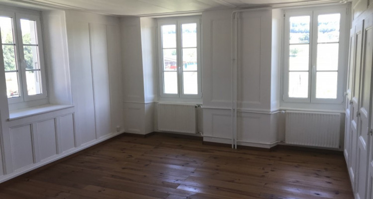 Cerniaz / VD domaine équestre de 21658m2 terrain + manège fermé 500m2 image 3