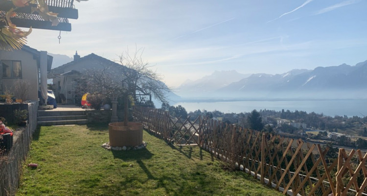 Villa individuelle avec sa vue panoramique sur le lac et les montagnes image 1