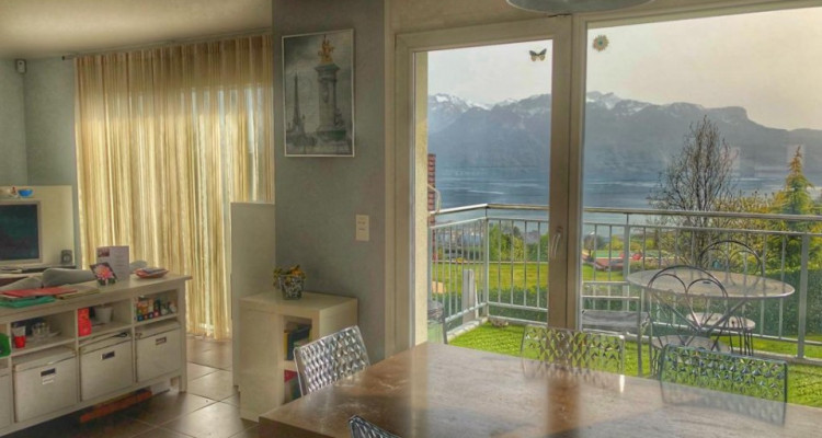 Belle villa jumelle moderne,  6.5 pces, calme,  superbe vue lac image 4