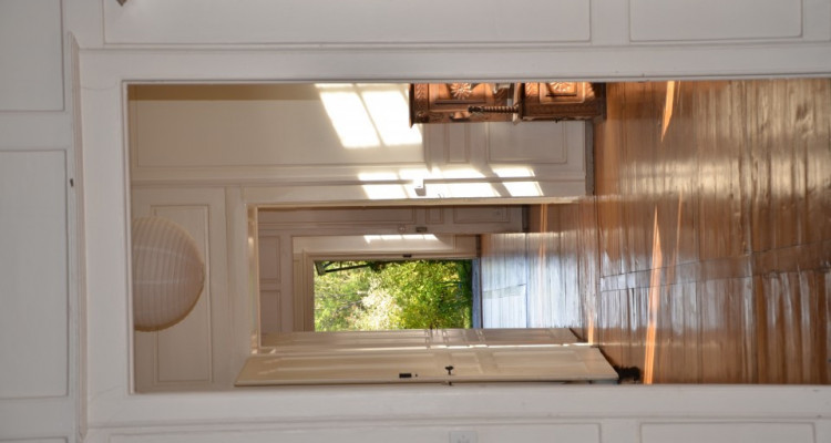 Immeuble avec 4 à 6 appartements selon organisation des lieux. image 8