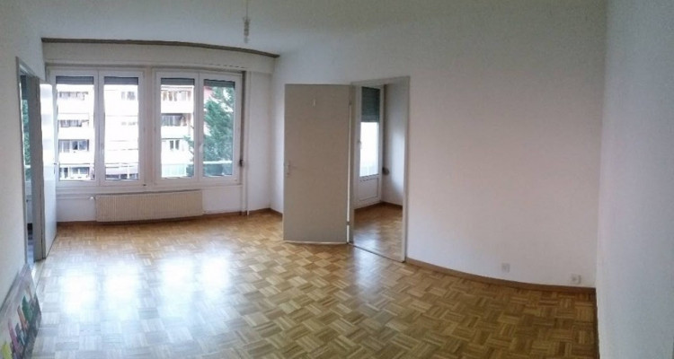 Appartement de 2.5 pièces situé à Genève. image 1