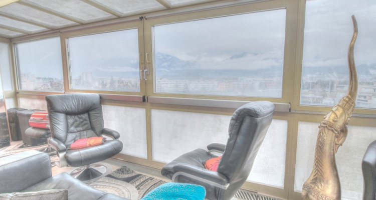 A LOUER à Monthey appartement de 2.5 pièces au rez de chaussée ! image 3