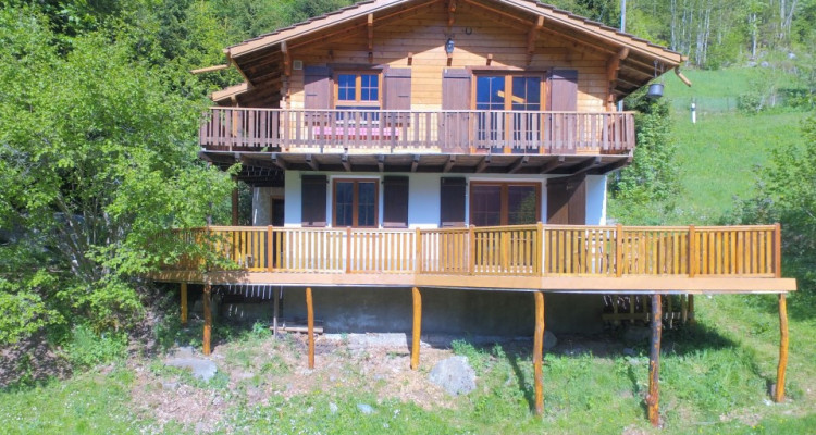 A VENDRE MAGNIFIQUE CHALET MEUBLE A 8 MINUTES DE CHAMPEX-LAC (VS) image 3