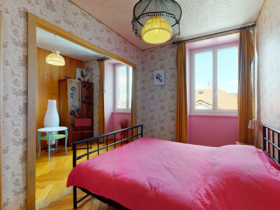 Splendide immeuble commercial avec chambres dhôtes, bar et kiosque image 5