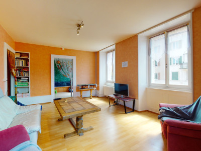 Splendide immeuble commercial avec chambres dhôtes, bar et kiosque image 8