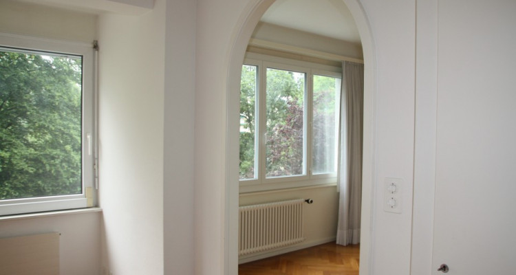 Bel appartement lumineux avec cachet à Lausanne sous-gare image 2