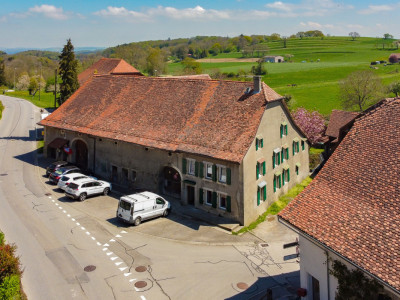 Immeuble de rendement à Combrement-le-Petit ! image 1