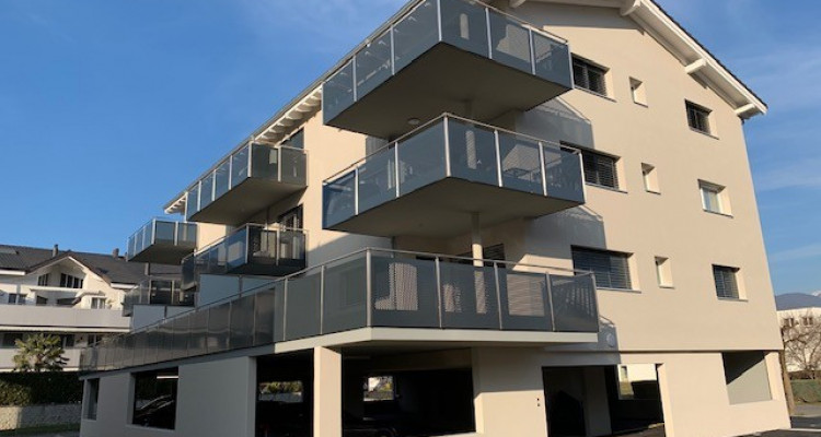 Bel appartement de 2.5 pièces avec terrasse. image 1