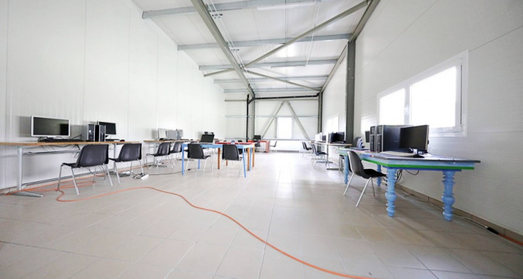 HALLE INDUSTRIELLE  à louer à Sion image 3