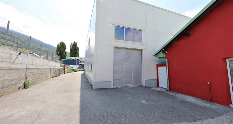 HALLE INDUSTRIELLE  à louer à Sion image 4