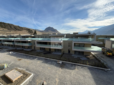 Spacieux attique 4,5 pièces avec terrasse panoramique de 68 m2 image 13