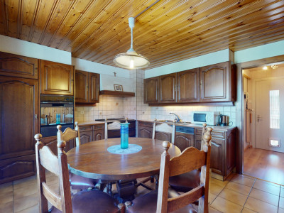 Ancienne bâtisse avec grand potentiel de rénovation à Liddes image 5