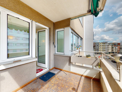 Zentrale 4.5-Zimmerwohnung mit Aussenparkplatz image 4