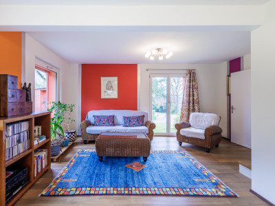 Freistehendes Einfamilienhaus mit wunderschönem Garten image 3