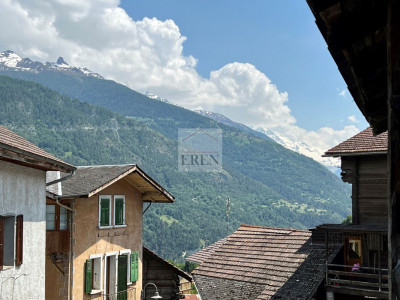 Maison de village multi-appartements à rénover + grange / raccard au coeur du village (Val dHérens) image 11