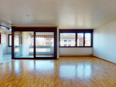 Bel appartement avec balcon - travaux de rénovation en février 2024 image 4