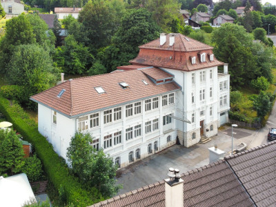 RARE ! Immeuble locatif mixte avec fort potentiel de transformation image 3