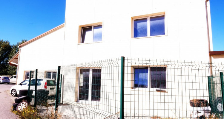 PPE 3 lots - Local/atelier - Halle industrielle  + grand bureau  image 12