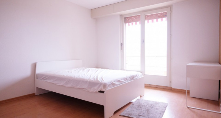 Magnifique 5,5p // 4 chambres // 2 SDB // Balcon - calme image 3