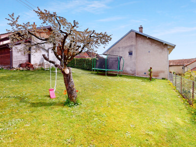 Maison villageoise avec grand jardin ! image 12
