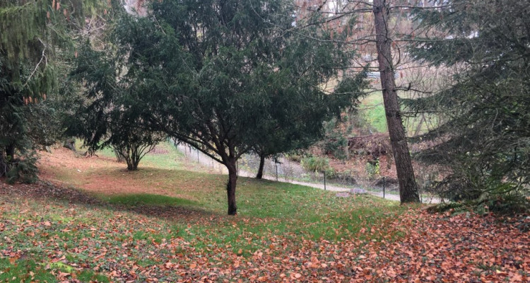 Splendide attique neuf sur plans, 5 pièces en PPE  image 2