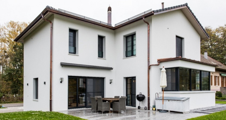 Magnifique maison de 6,5 pièces /  4 chambres / beau jardin image 2