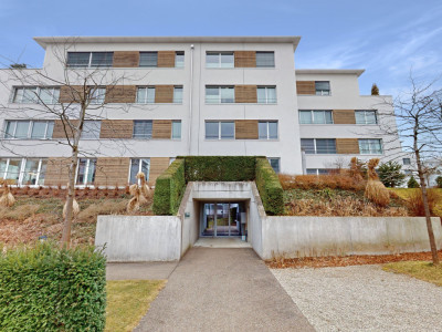 Wunderbare 4.5-Zimmer-Gartenwohnung an bevorzugter Wohnlage image 2