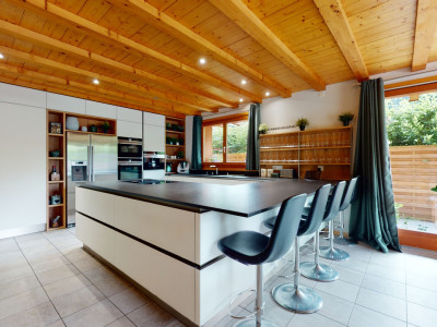 Exclusif: Magnifique chalet de standing avec SPA et vue dégagée image 5