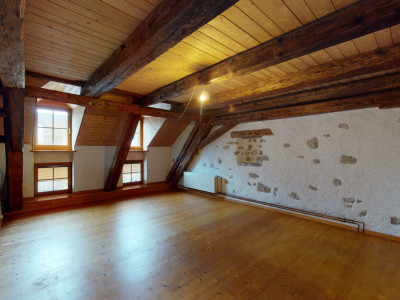 Einseitig angebautes Einfamilienhaus mit Einliegerwohnung image 3