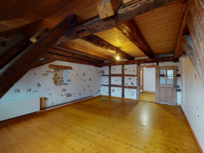 Einseitig angebautes Einfamilienhaus mit Einliegerwohnung image 4