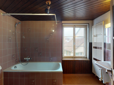 Einseitig angebautes Einfamilienhaus mit Einliegerwohnung image 11