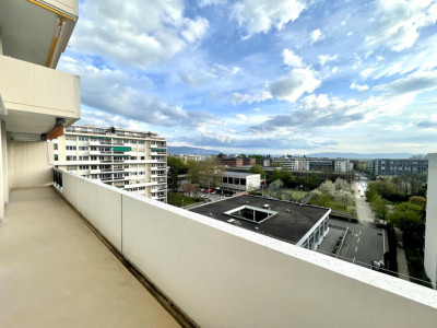 Appartement 90m2 PPE avec vue et parc - CASATAX image 1
