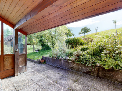 Charmantes Baselbieter Bauernhaus mit Einliegerwohnung und Landreserve image 4