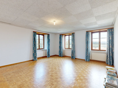 Charmantes Baselbieter Bauernhaus mit Einliegerwohnung und Landreserve image 5