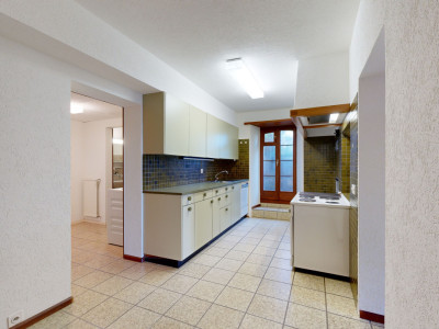 Charmantes Baselbieter Bauernhaus mit Einliegerwohnung und Landreserve image 11