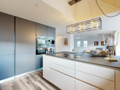 Moderne 5.5-Zimmer-Duplex-Wohnung image 3