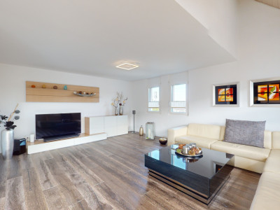 Moderne 5.5-Zimmer-Duplex-Wohnung image 5