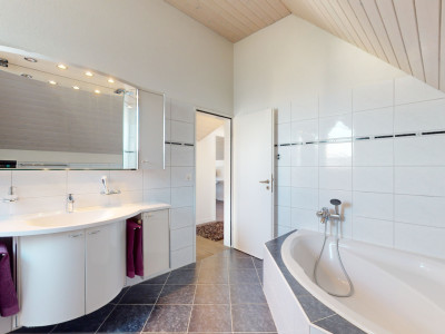 Moderne 5.5-Zimmer-Duplex-Wohnung image 11