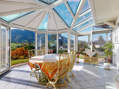 Splendide et spacieuse villa de standing avec jardin et magnifique vue image 3