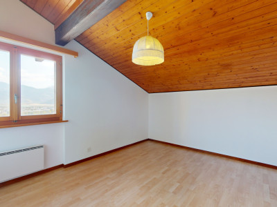 Monthey : grande maison individuelle de deux logements image 11