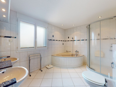 Einzigartiges Einfamilienhaus mit Aufzug und tollem Garten image 9