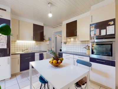 Appartement avec beaucoup de cachet à proximité de la gare de Peseux image 5