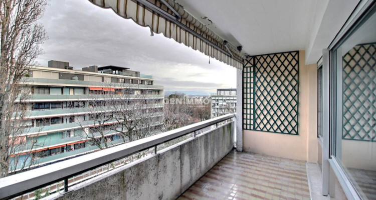 Appartement avec Terrasse image 7
